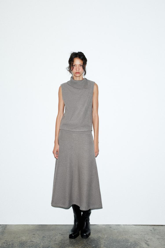 ZARA МЯГКИЙ ТОП С ОТКРЫТЫМ ВЫРЕЗОМ, СЕРЫЙ