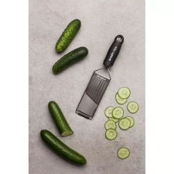 Microplane - Терка Gourmet Slicer ломтики / артикул   45044  / GTIN 098399450445