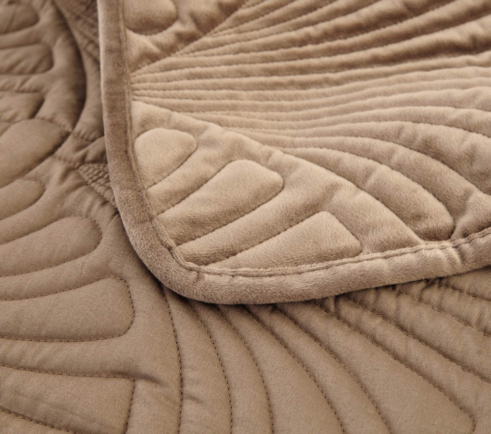 Покрывало 240x280 Sofi De MarkO Ариэль коричневое