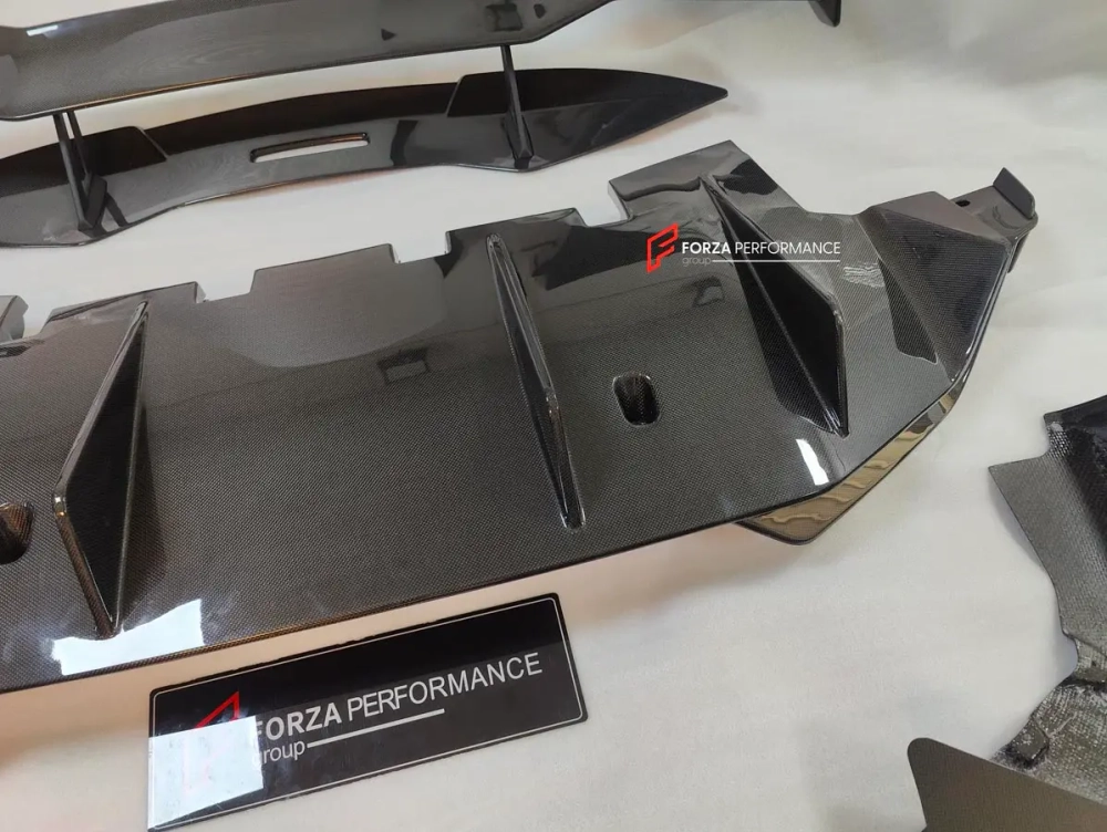 Карбоновый обвес для McLaren Artura 2021+ МакЛарен Артура тюнинг