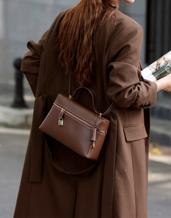 Сумка на плечо XOXO LEGENDS КАЛИПСА | Шоколадный