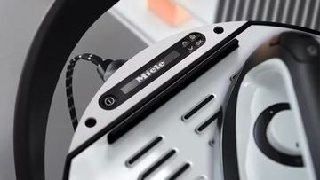 Гладильная система Miele B4312