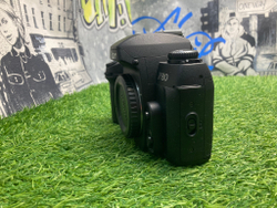 Nikon F80