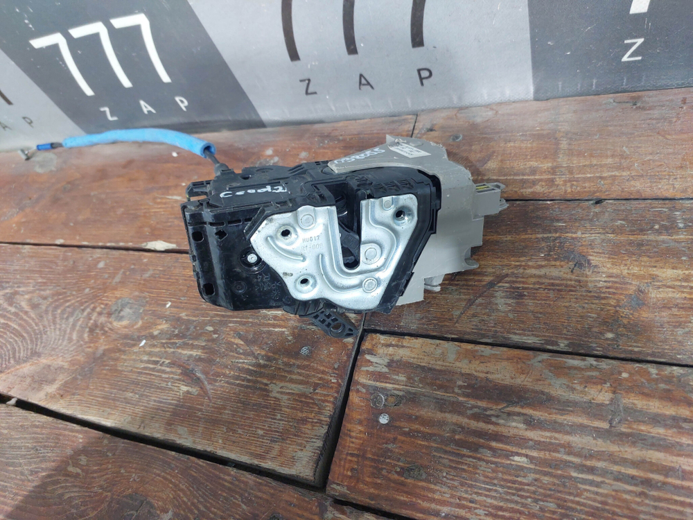 Замок двери передней правой Kia Ceed 3 (CD) 18-нв Б/У Оригинал 81320J7000