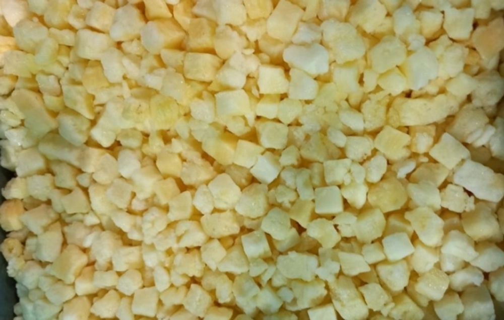 Ананас кубик