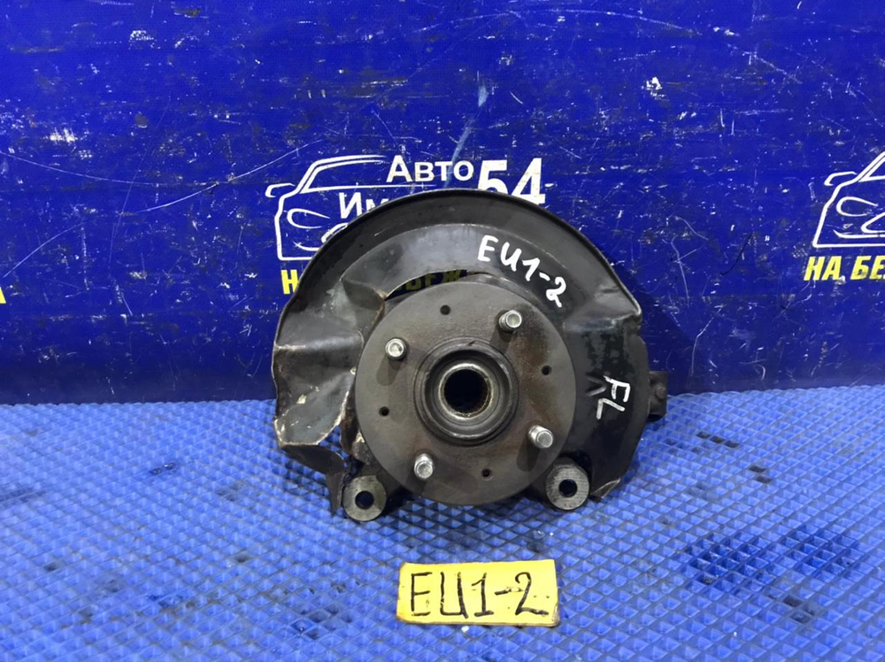 Ступица передняя левая Honda CIVIC 2001