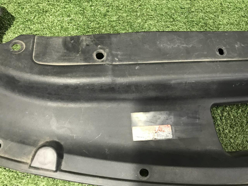 Кожух замка капота Nissan Sentra B17 (2012-2017)