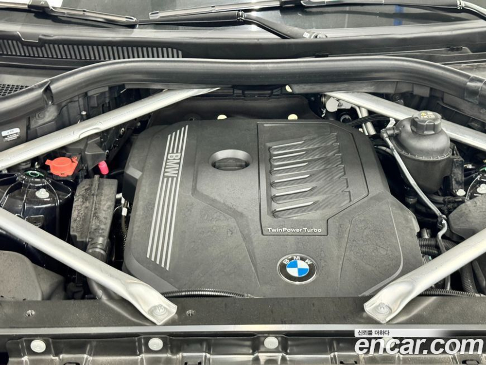 BMW X6 (G06) xDrive40i M Sports (04.2023)
