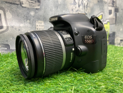Canon 550D kit 18-55mm 3.5-5.6 IS 21.000 кадров