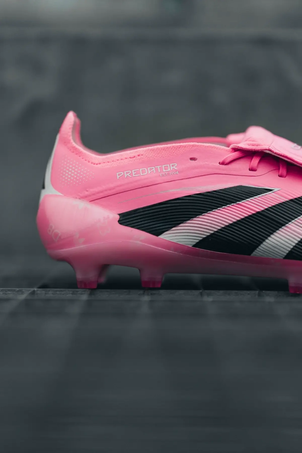 Бутсы adidas Predator Elite FT FG - розовый