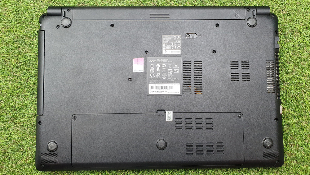 Ноутбук Acer Aspire E1-522-45004G1TMnkk NX.M81EP.022