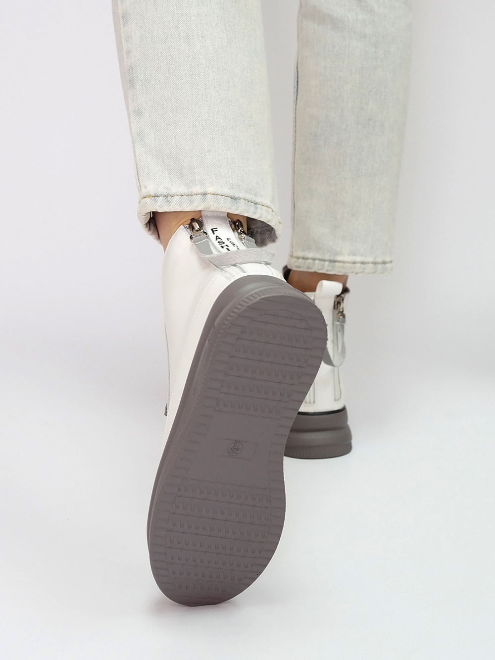 Ботинки женские демисезонные