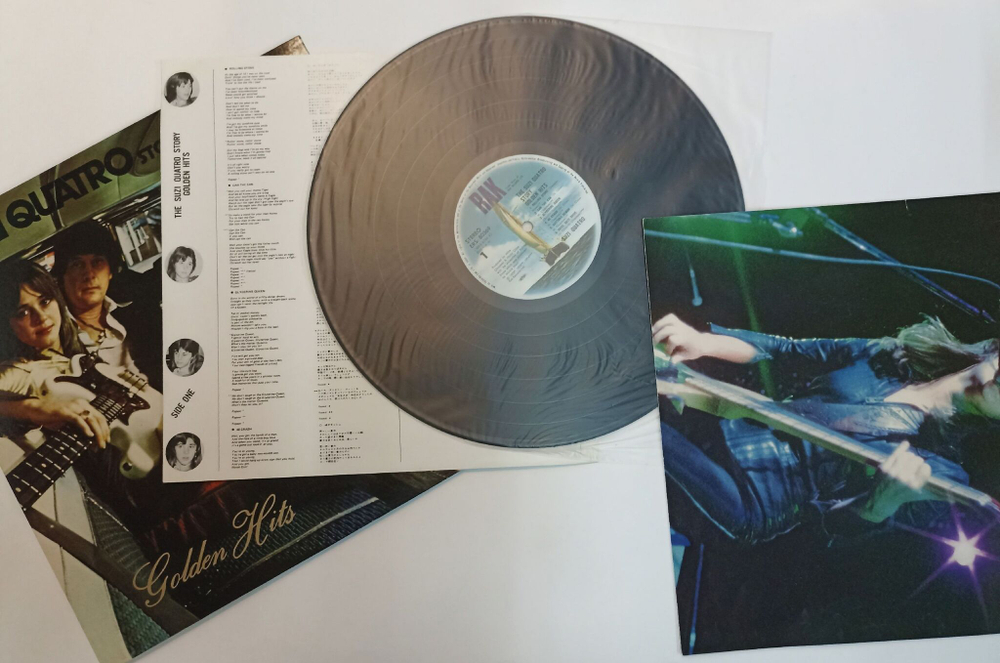 Винтажная виниловая пластинка LP Suzi Quatro The Suzi Quatro Story Golden Hits Poster (Japan 1975) (No Obi)
