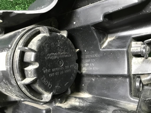 Битая Фара правая Kia Sportage 5 NQ5 (21-нв) LED