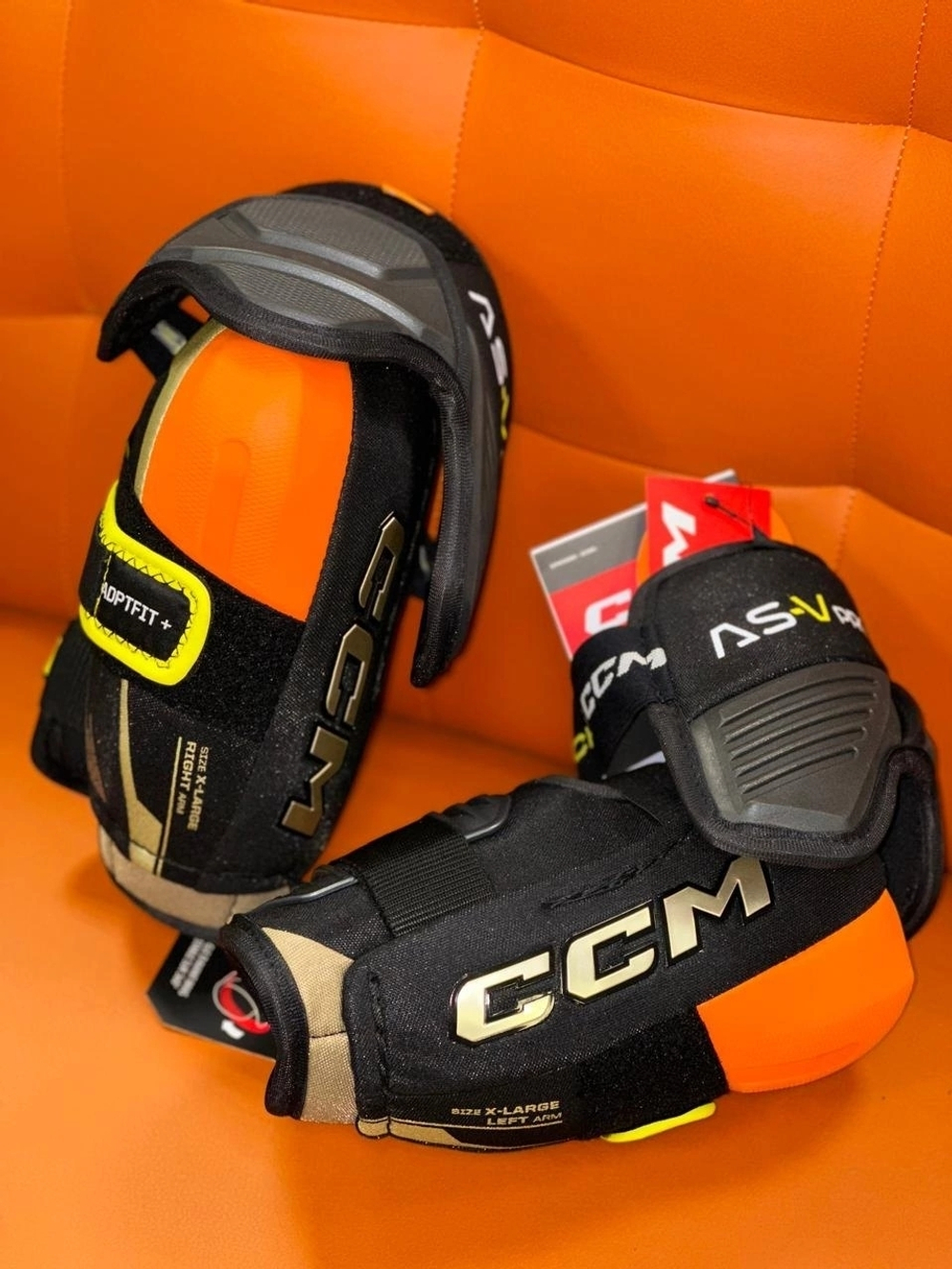CCM tacks AS V PRO SR XL