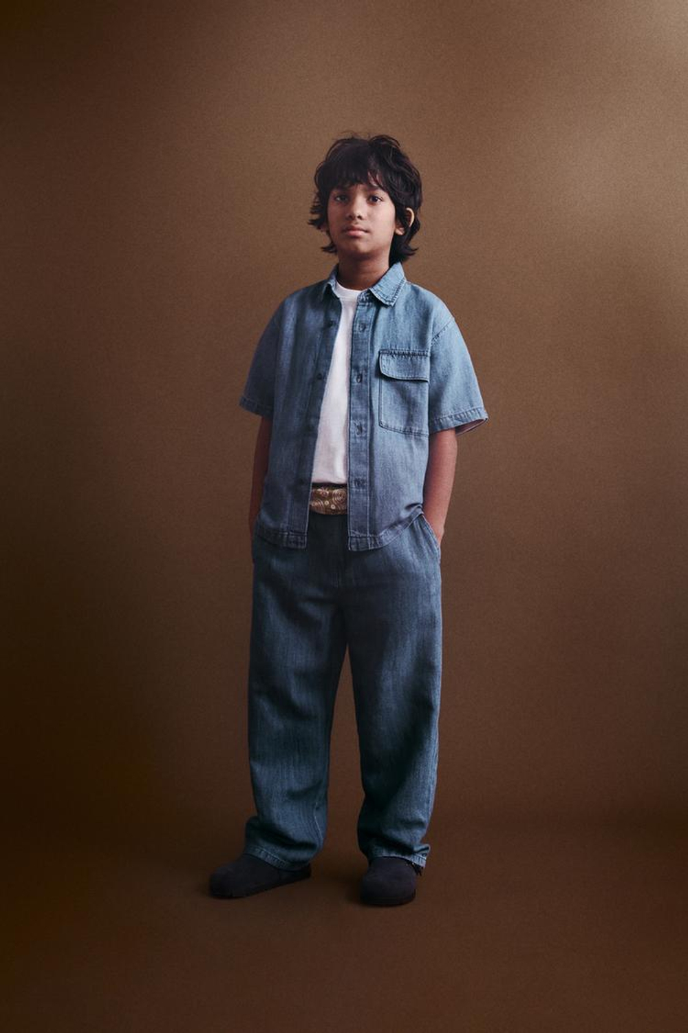 ZARA ДЖИНСОВАЯ РУБАШКА С КАРМАНОМ, СИНИЙ