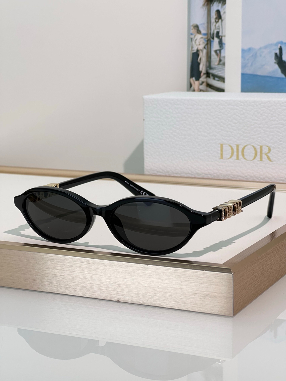 Солнцезащитные очки