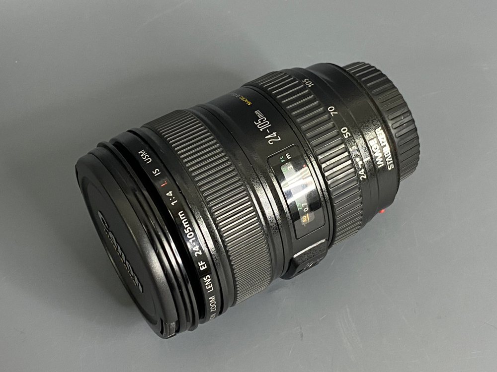 Canon 24-105mm Царапины на линзе