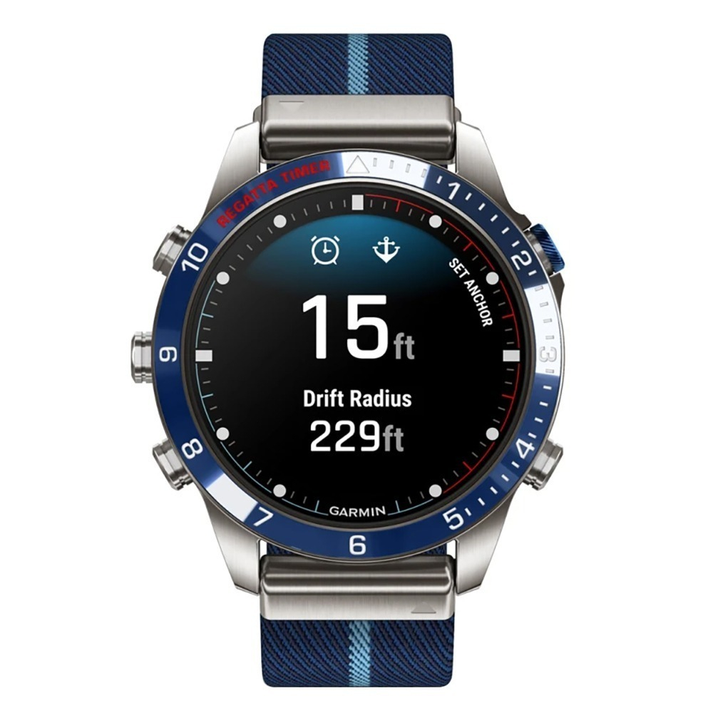 Умные часы Garmin MARQ Captain (Gen 2) 46 мм в титановом корпусе с синим керамическим безелем и ремешком