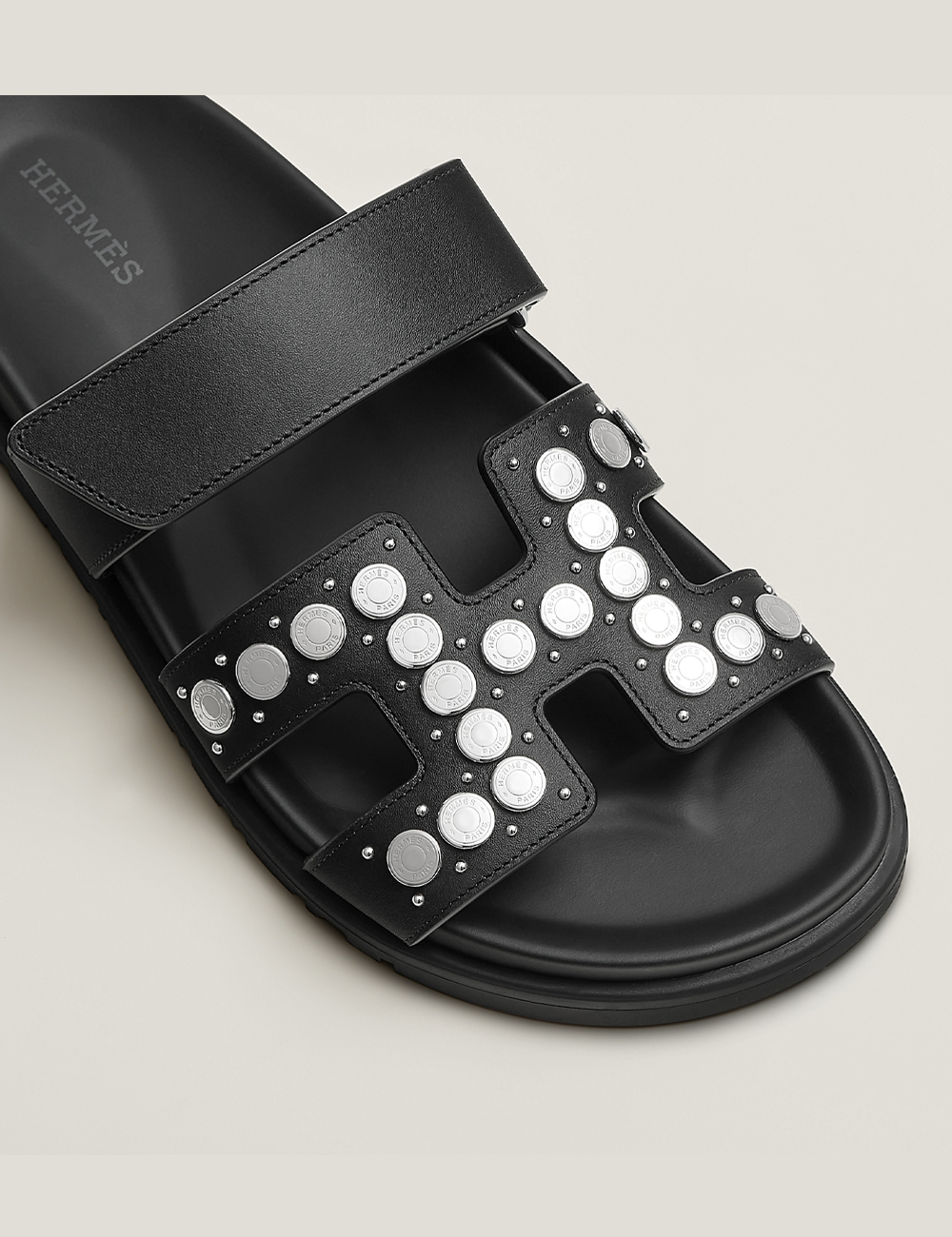 Hermes Chypre Sandal Clous de Selle W "Noir"