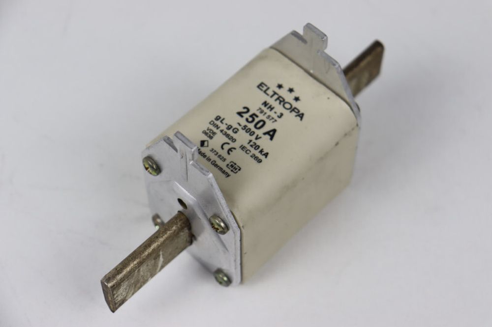 SIEMENS NH-3 250A