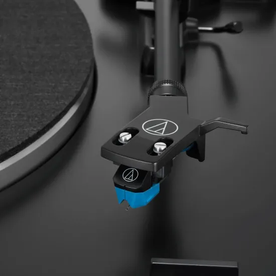Проигрыватель винила Audio-Technica AT-LP3XBTBK Black