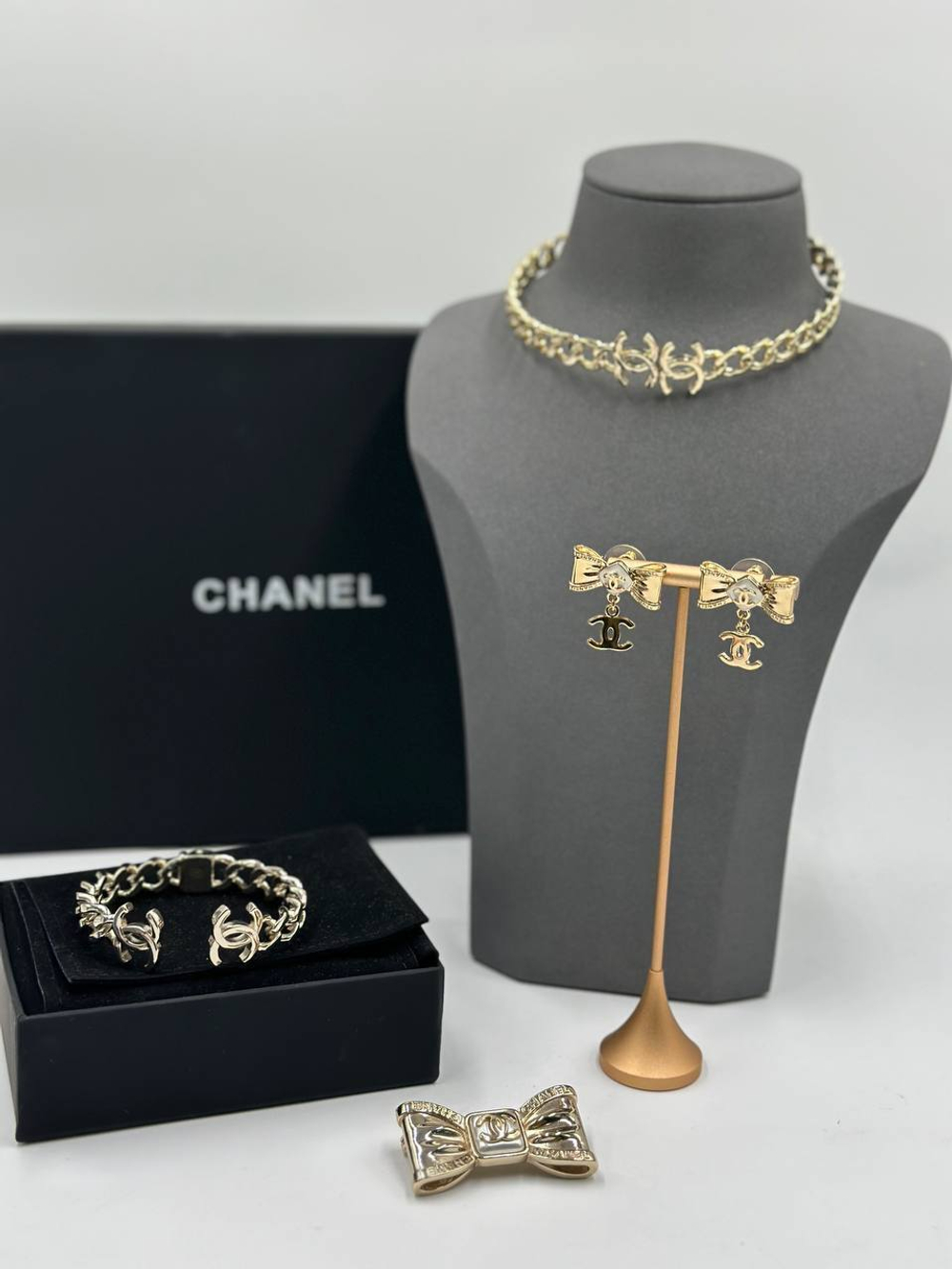 Чокер CHANEL