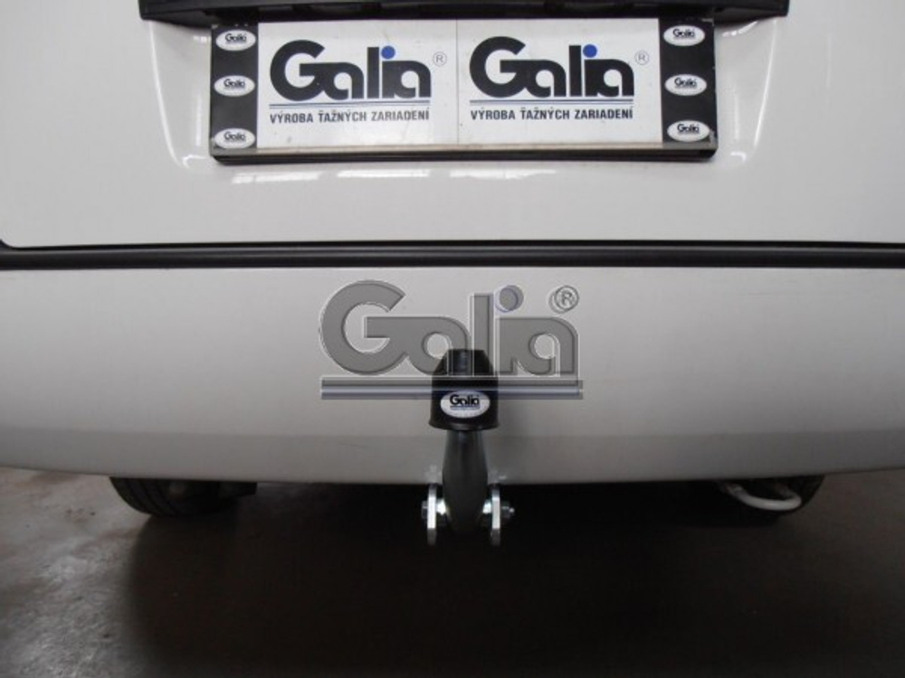 Фаркоп оцинкованный Galia S087A для Skoda Octavia седан, купе, универсал, Volkswagen Golf IV универсал 1997-2005(паспорт и сертификат в комплекте)(без электрики)