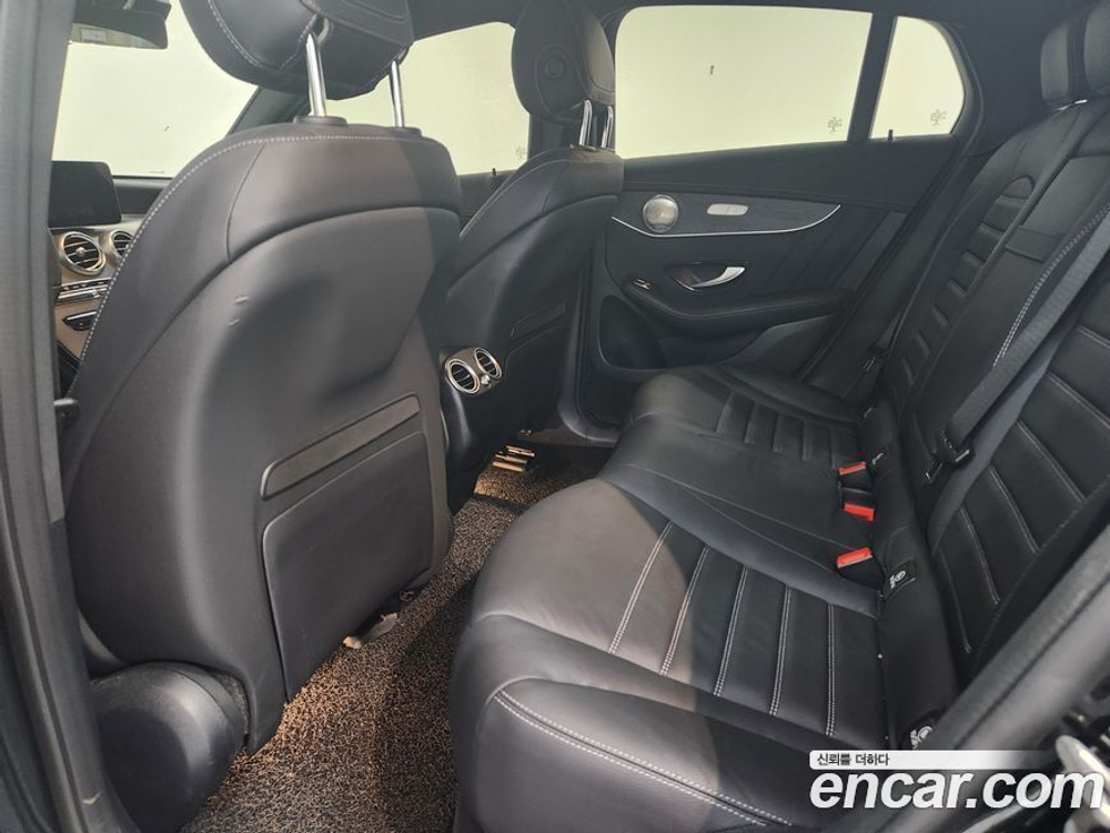 Mercedes-Benz GLC-Class X253 GLC300 4MATIC Coupe (03.2023)
