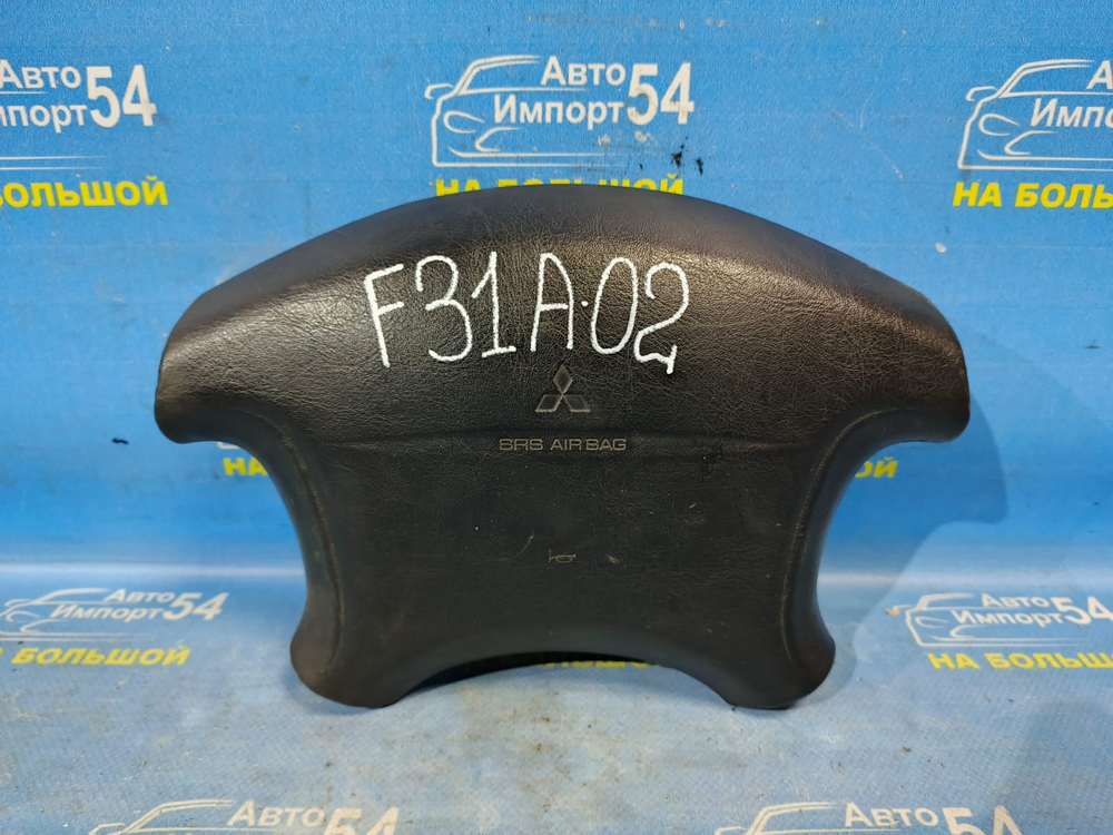 Подушка безопасности водительская MITSUBISHI DIAMANTE 1997