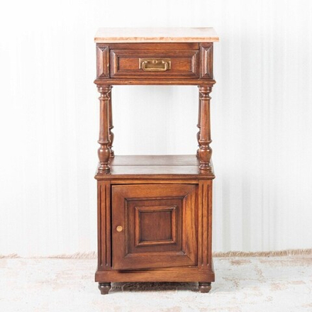 Старинная тумба из дуба