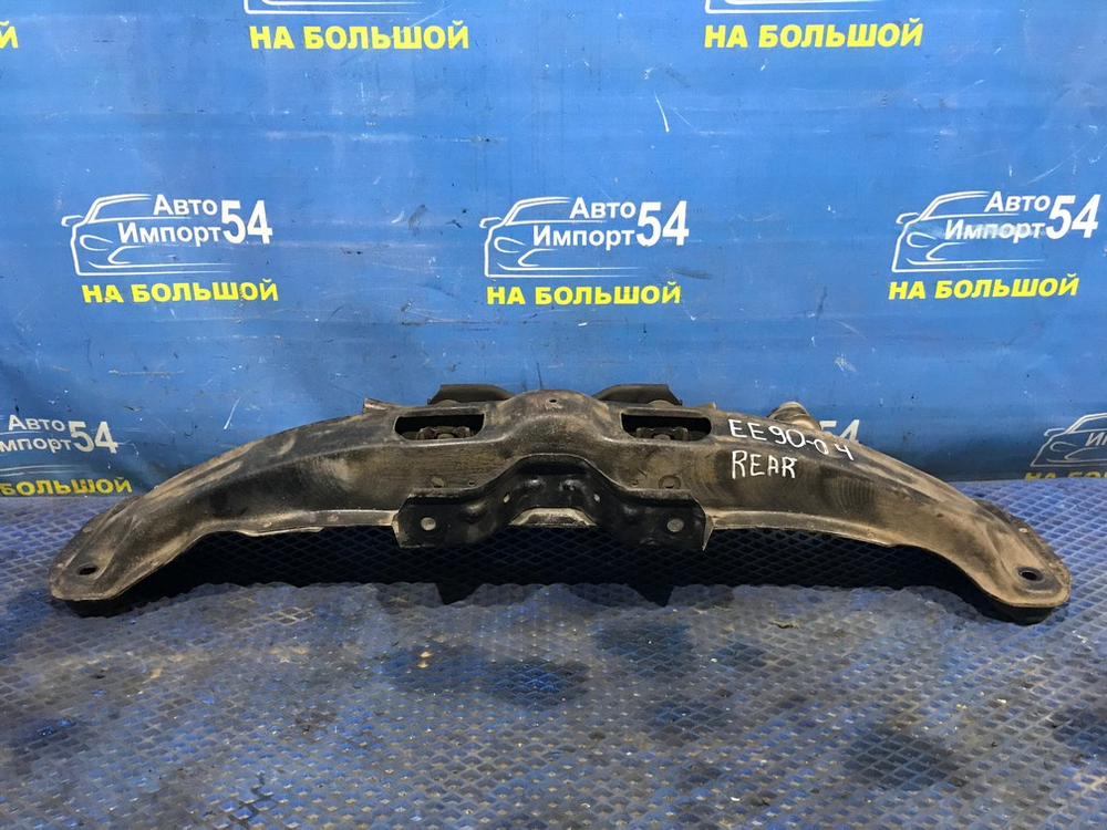 Балка задняя TOYOTA COROLLA 1990