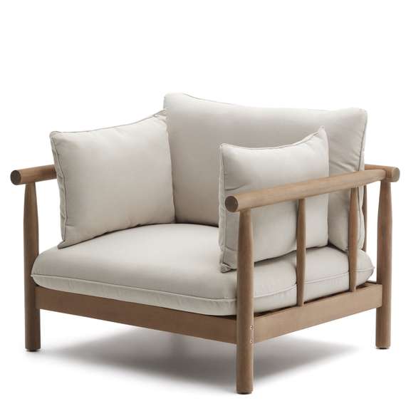 Кресло Sacova из массива эвкалипта