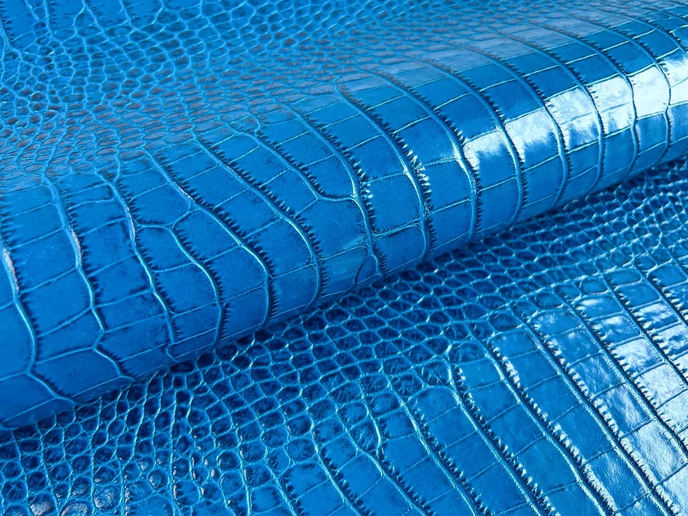 Crocco Bagon Aquazurra (0,8-1,0мм), цв. Голубой, натуральная кожа