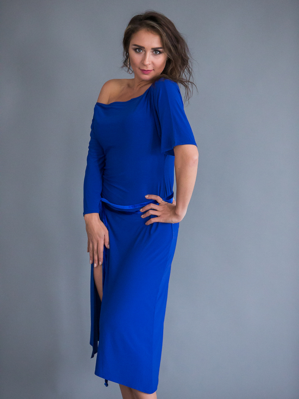 Платье для танцев с поясом