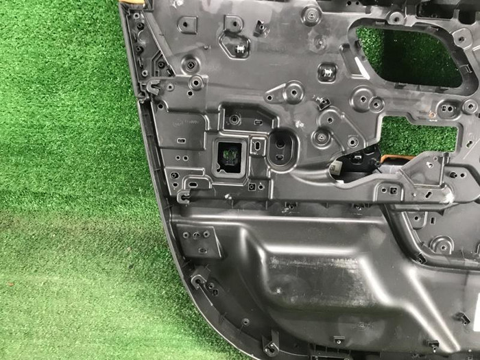 Обшивка двери передняя RR Vogue 4 L405 (17-22)