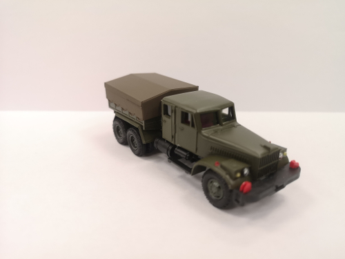 КРАЗ 258 З тягач с двойной кабиной, арм. H0 1:87