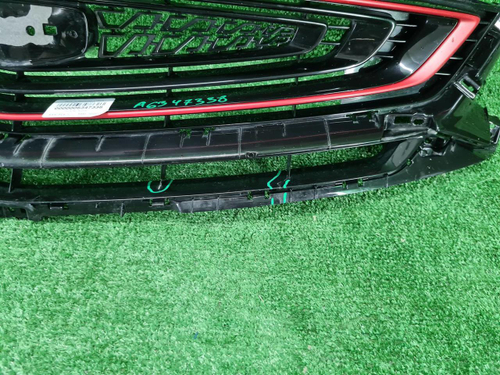 Решетка радиатора Geely Coolray (2019-2023)