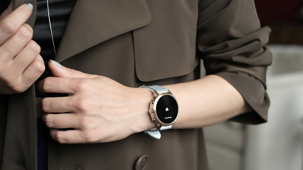 Умные наручные часы Fossil FTW6016 с хронографом6666