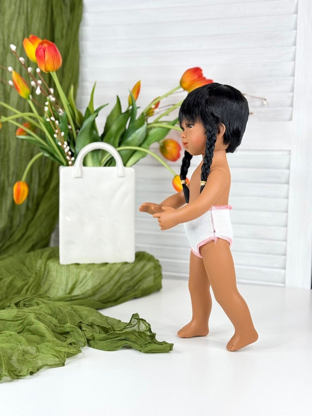 Кукла D'Nenes виниловая 34см Celia без одежды (022203W)