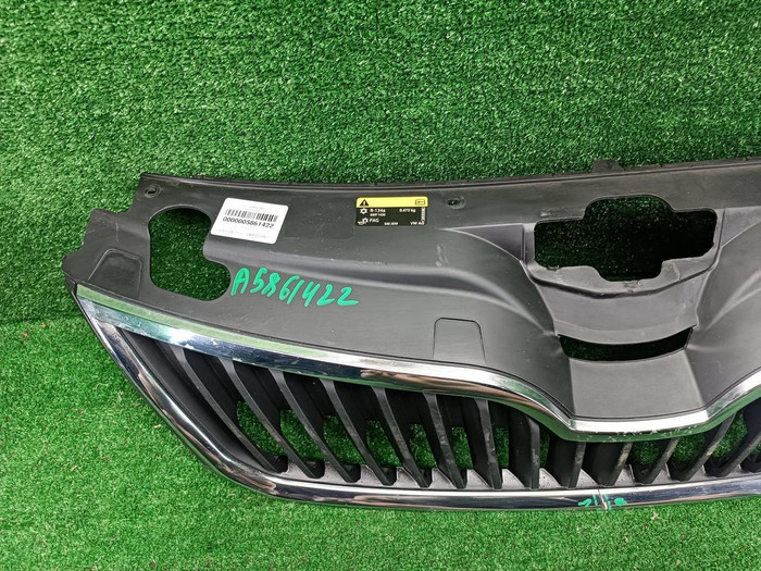 Решетка радиатора Skoda Rapid 1 (2012-2020)