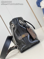 Louis Vuitton CarryAll Vibe BB