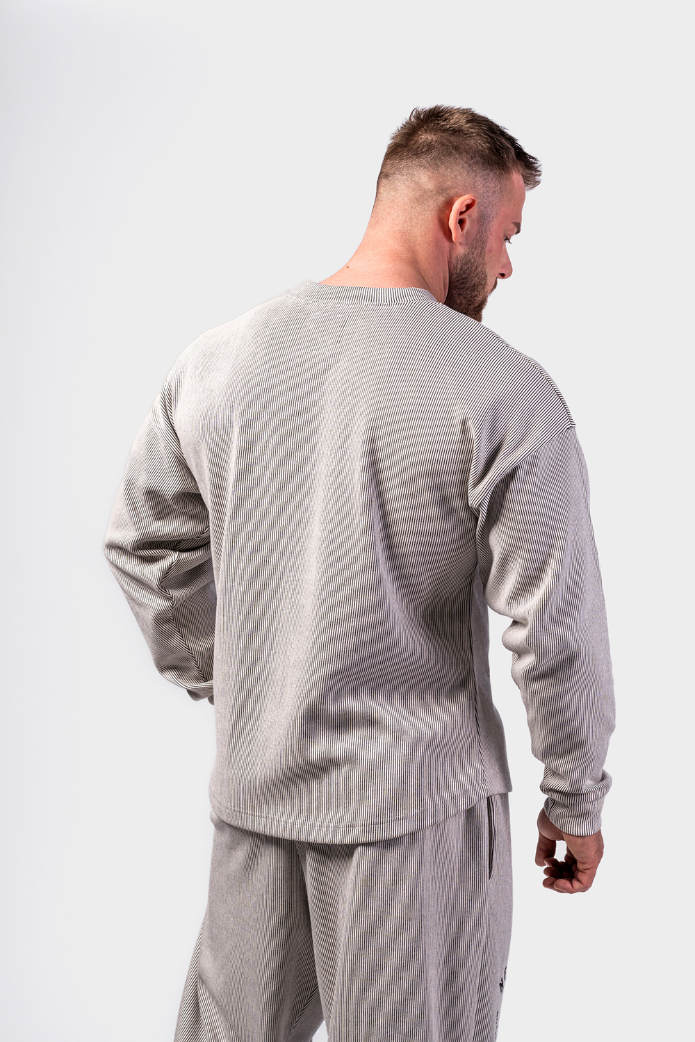 Свитшот Oversized Pullover SIGNATURE 797 Светло серый