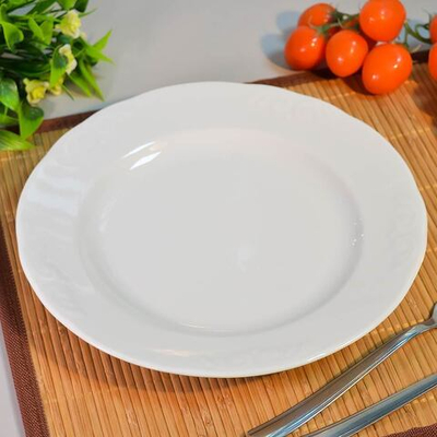 Тарелка 240мм мелкая форма Надежда Без деколи