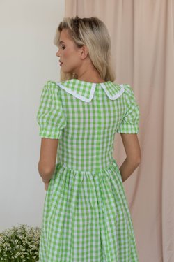 Платье зеленая клетка с воротником