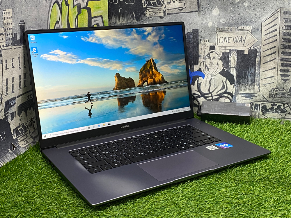 Ноутбук Honor 15' i5 10210U/16GB/512GB/ MagicBook X[15BBR-WAH9]/Windows 10