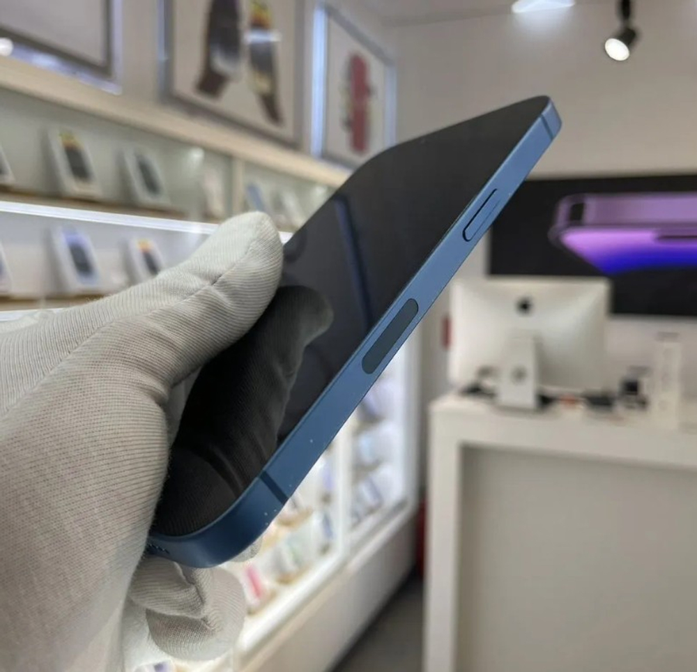 iPhone 13, 128 ГБ б/у