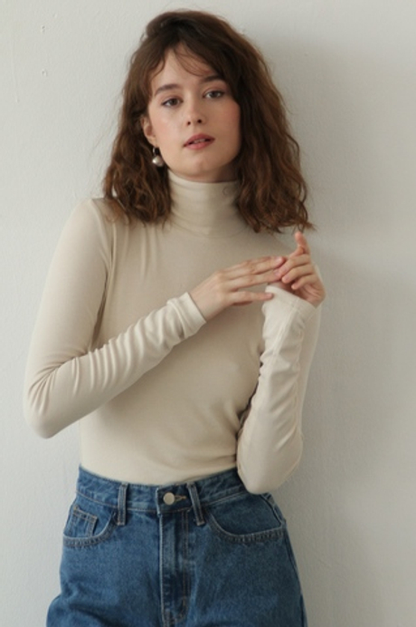 Лонгслив-водолазка женский