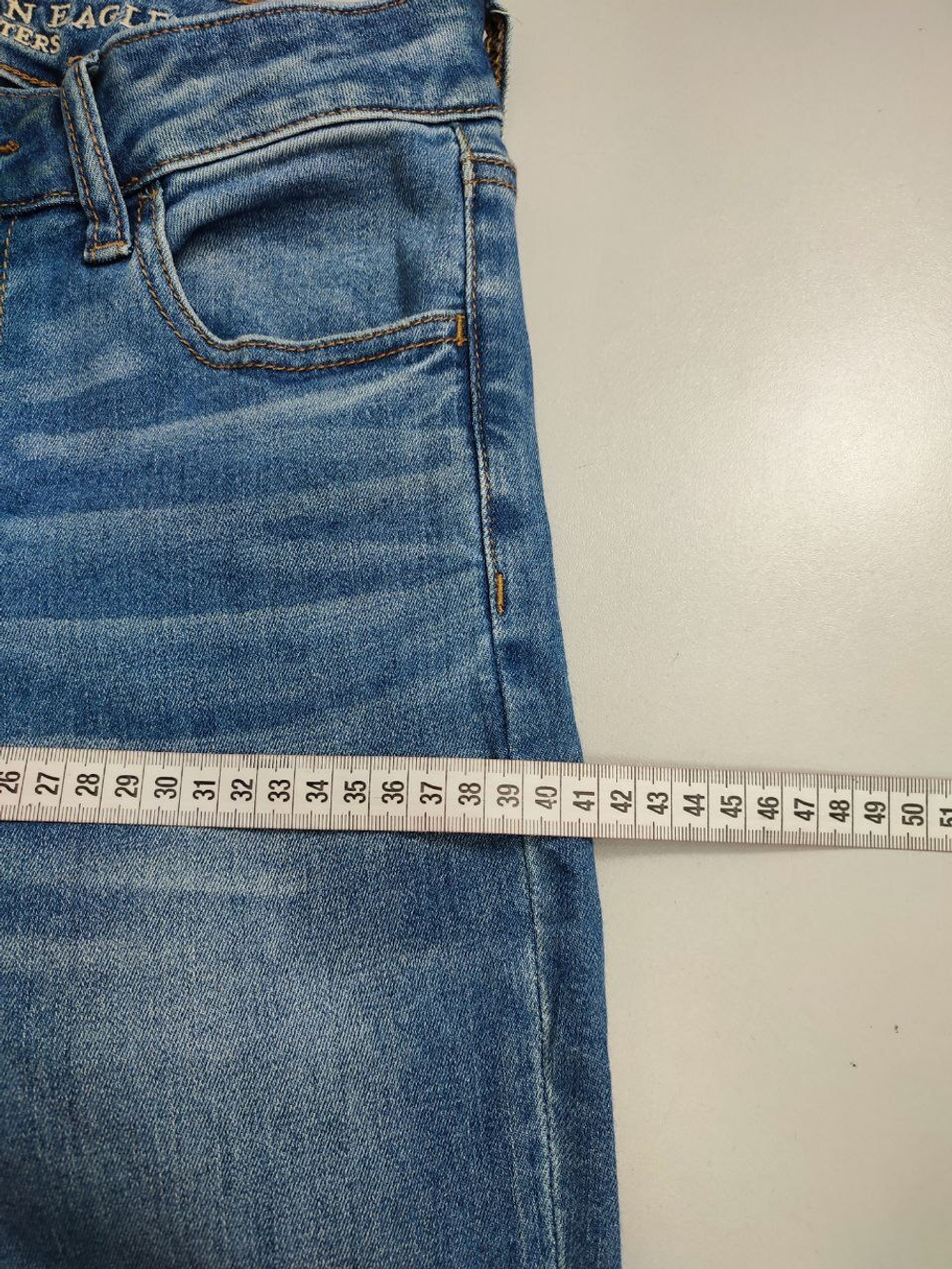 Джинсы American Eagle стильные 42 размер