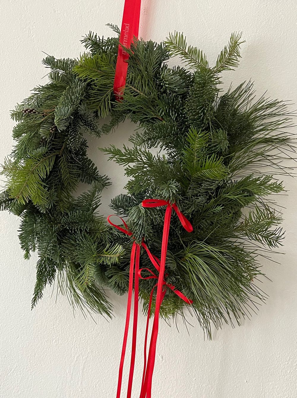 Новогодний венок диаметр 50-60см